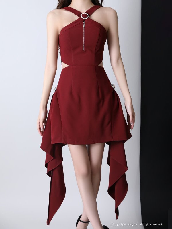 バーガンディ モデル：七瀬みほ　身長：162cm　着用サイズ：Sサイズ