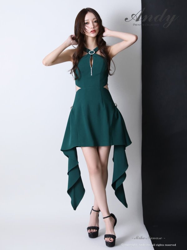 グリーン モデル：七瀬みほ　身長：162cm　着用サイズ：Sサイズ