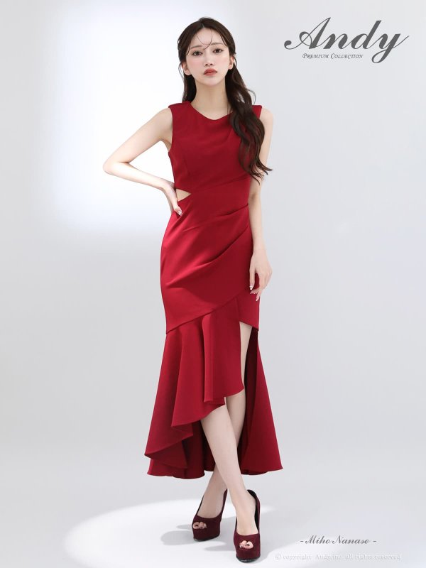 バーガンディ モデル：七瀬みほ　身長：162cm　着用サイズ：Sサイズ