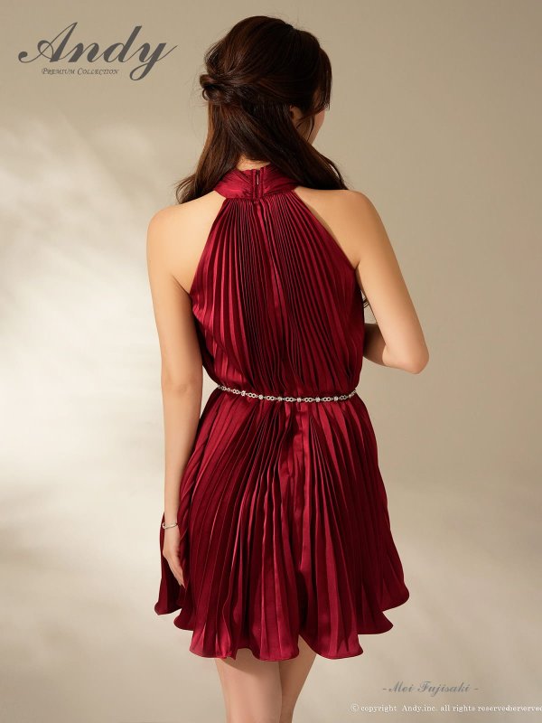 バーガンディー　モデル：藤咲めい　着用サイズ：Sサイズ