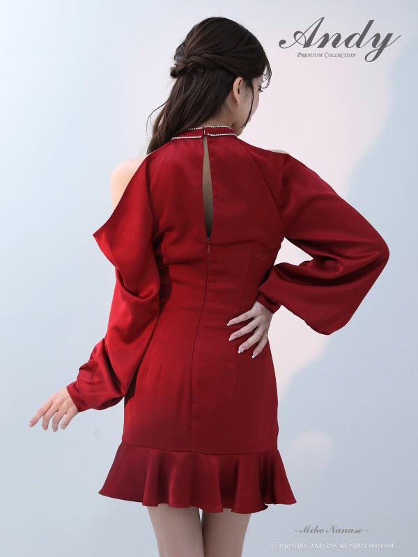 バーガンディー　モデル：七瀬みほ　身長：162cm　着用サイズ：Sサイズ