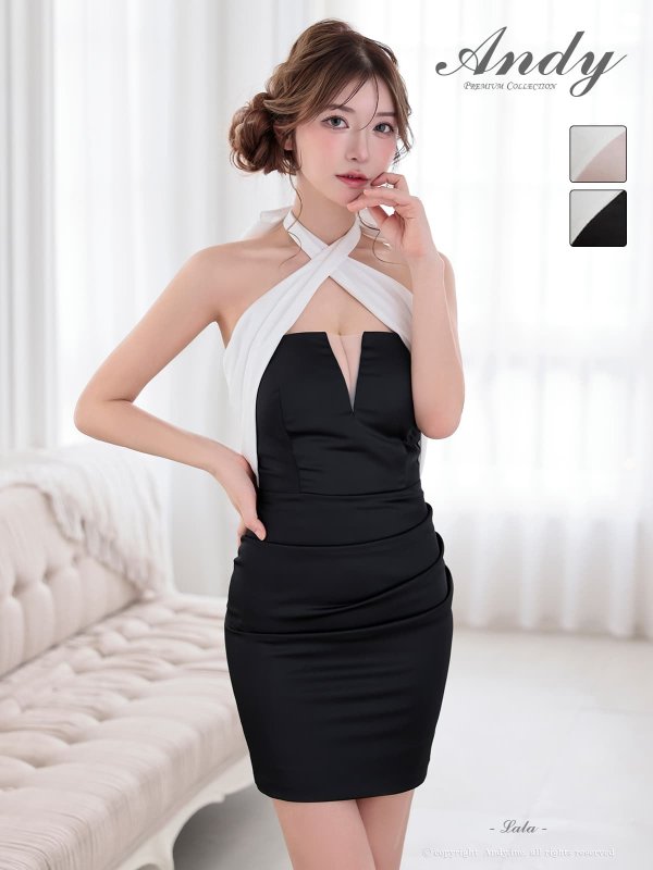 ブラック モデル：ララ　着用サイズ：Sサイズ