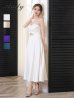 オフホワイト モデル：藤崎めい　身長：159cm　着用サイズ：Sサイズ