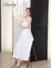 オフホワイト モデル：藤崎めい　身長：159cm　着用サイズ：Sサイズ