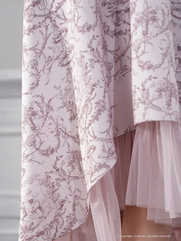 ピンク　モデル：あみ　身長：163cm　着用サイズ：Sサイズ