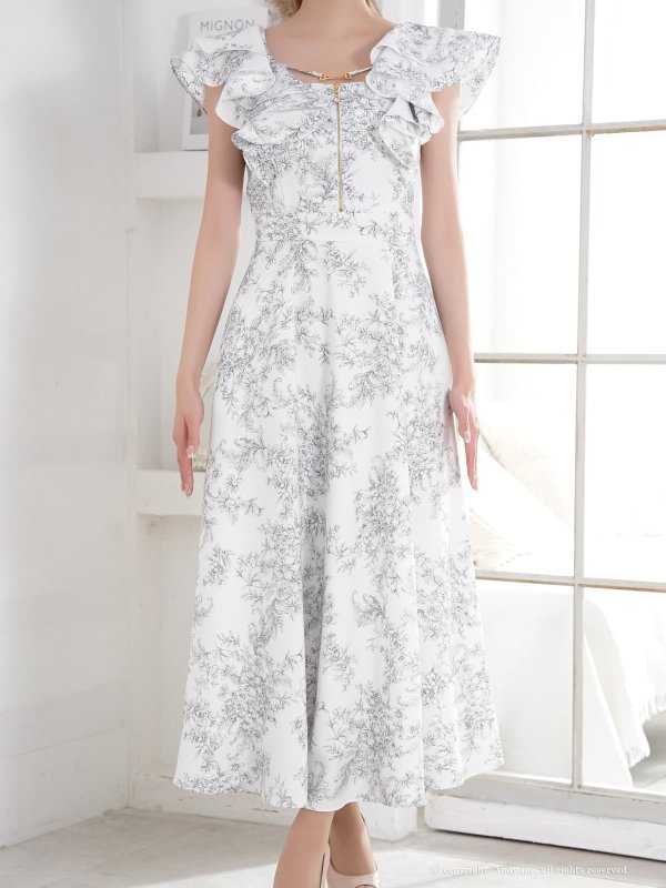 ホワイトxグレー　モデル：あみ　身長：163cm　着用サイズ：Sサイズ