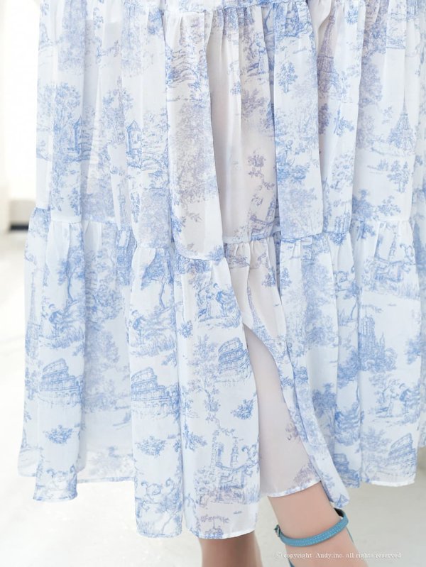 ホワイトxブルー　モデル：七瀬みほ　身長：162cm　着用サイズ：Sサイズ