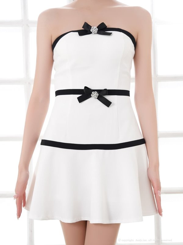 ホワイト　モデル：あみ　身長：163cm　着用サイズ：Sサイズ