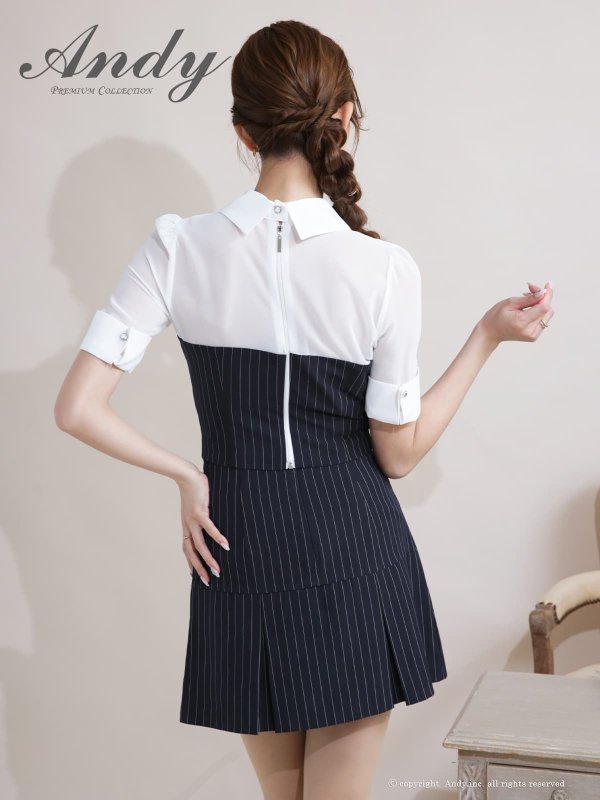 ネイビー　モデル：あみ　身長：163cm　着用サイズ：Sサイズ