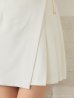 ホワイト モデル：青田夏奈　身長：163cm　着用サイズ：Sサイズ