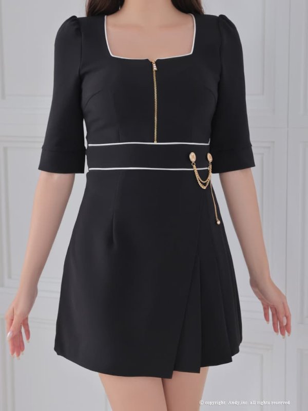 ブラック モデル：あみ　身長：163cm　着用サイズ：Sサイズ