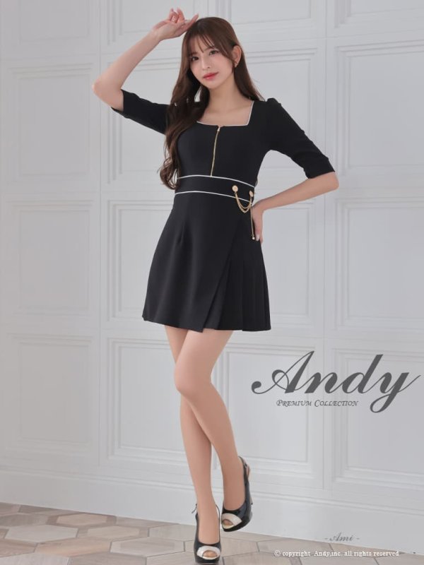 ブラック モデル：あみ　身長：163cm　着用サイズ：Sサイズ