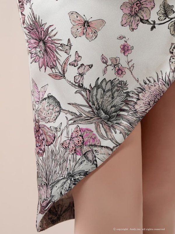 ピンクプリント　モデル：七瀬みほ　身長：162cm　着用サイズ：Sサイズ