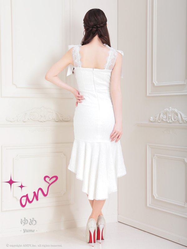 ホワイト モデル：ゆめ　身長：160cm　着用サイズ：Sサイズ