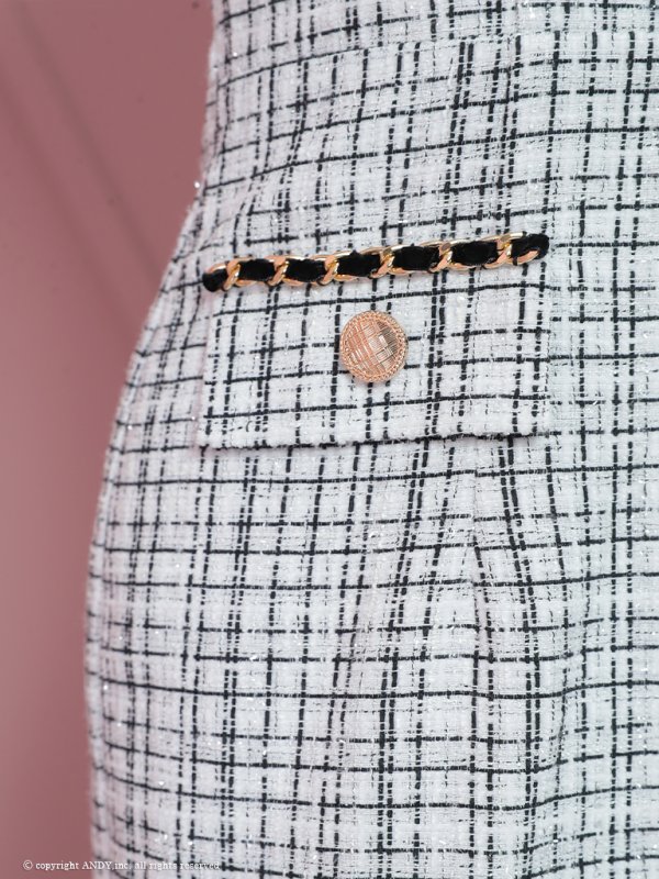 ホワイト　モデル：あみる　身長：158cm　着用サイズ：Sサイズ