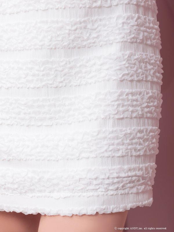 ホワイト モデル:まりん 身長:162cm 着用サイズ:Sサイズ