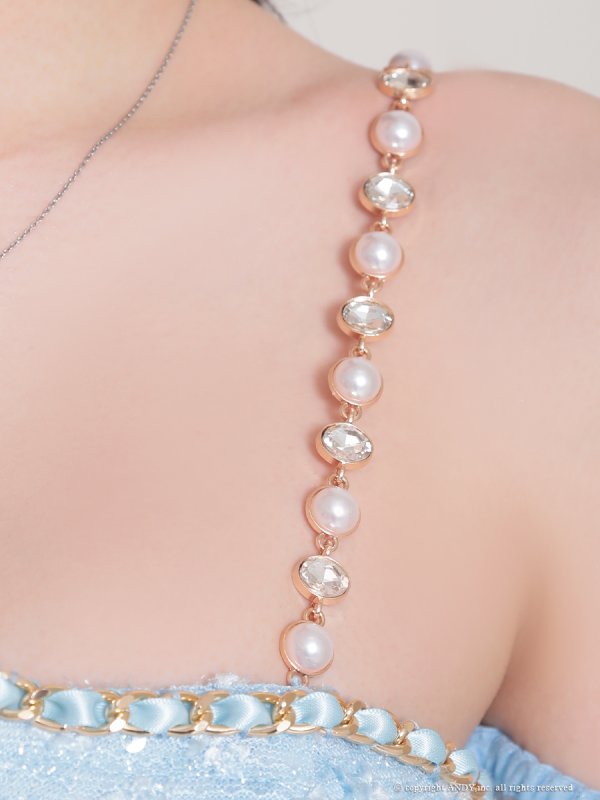 ブルー モデル:ももか 身長:156cm 着用サイズ:Sサイズ