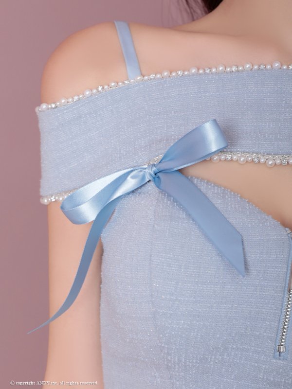 ブルー モデル:まりん 身長:164cm 着用サイズ:Sサイズ