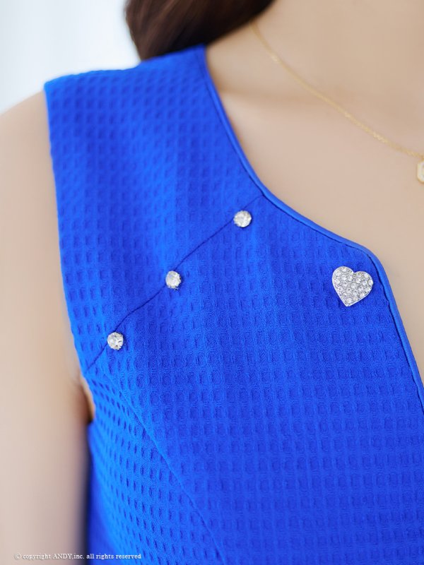 ロイヤルブルー モデル:姫乃まゆ 身長:153cm 着用サイズ:Sサイズ