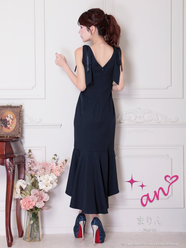 ネイビー モデル:まりん 身長:164cm 着用サイズ:Sサイズ