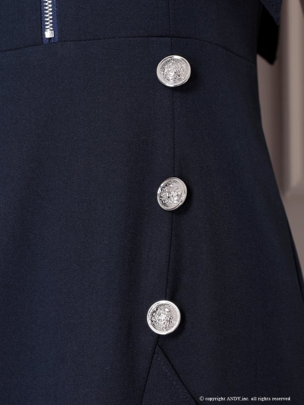 ネイビー モデル:まりん 身長:164cm 着用サイズ:Sサイズ