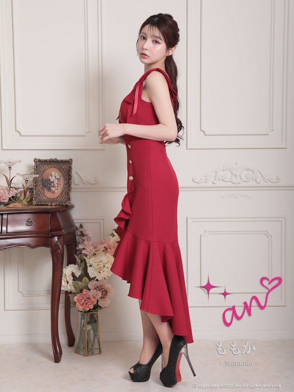 レッド モデル:ももか 身長:156cm 着用サイズ:Sサイズ