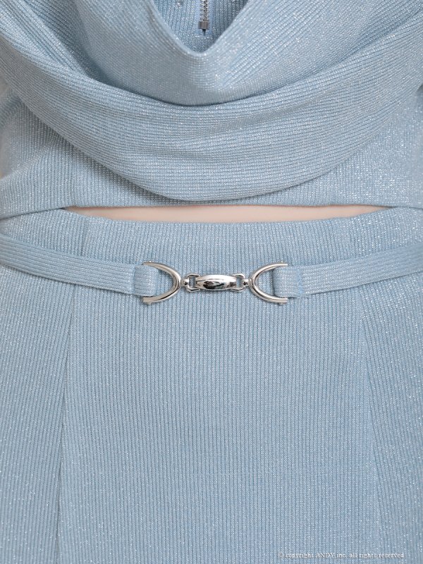 ブルー モデル:ももか 身長:156cm 着用サイズ:Sサイズ