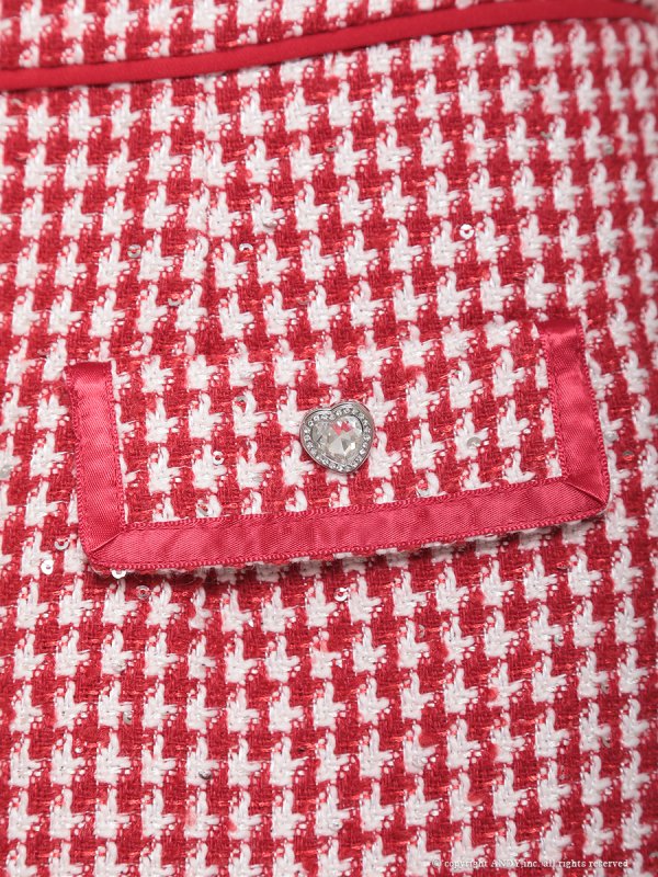 レッド モデル:ももか 身長:156cm 着用サイズ:Sサイズ