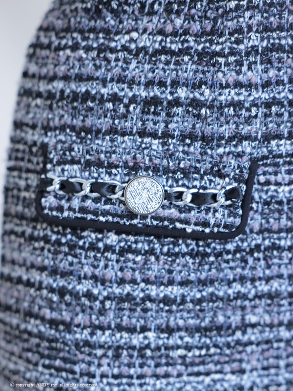 ブラック　モデル：りこ　着用サイズ：Sサイズ