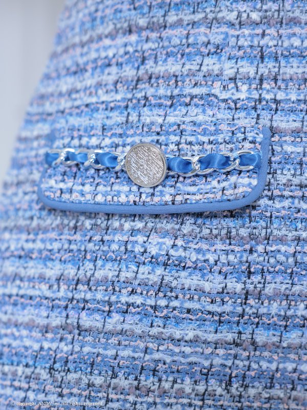 ブルー　モデル：水瀬ライ　身長：160cm　着用サイズ：Sサイズ