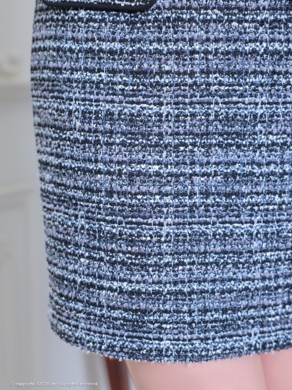 ブラック　モデル：りこ　着用サイズ：Sサイズ