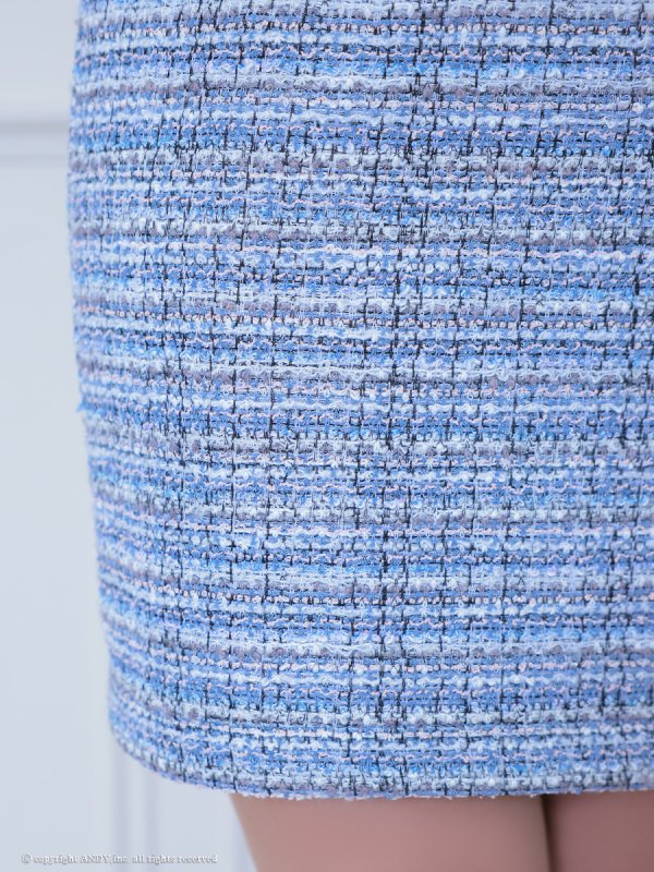 ブルー　モデル：水瀬ライ　身長：160cm　着用サイズ：Sサイズ