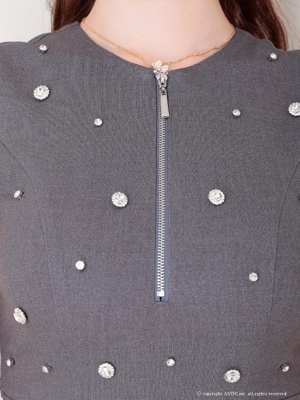 グレー モデル：ゆめ　身長：160cm　着用サイズ：Sサイズ