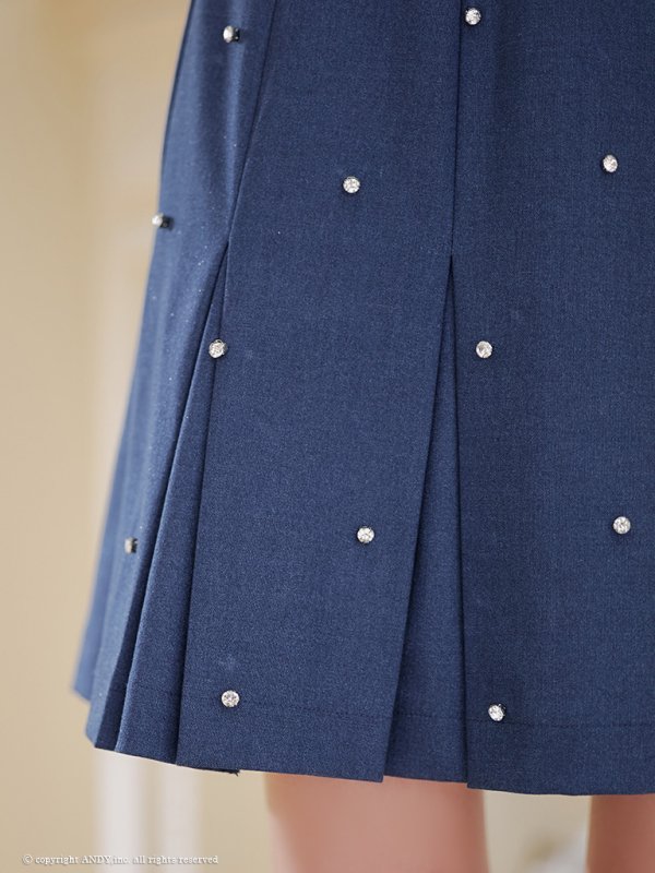 インディゴ モデル:黒咲サリー 身長:160cm 着用サイズ:Sサイズ