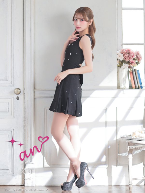 ブラック モデル:るり 着用サイズ:Sサイズ