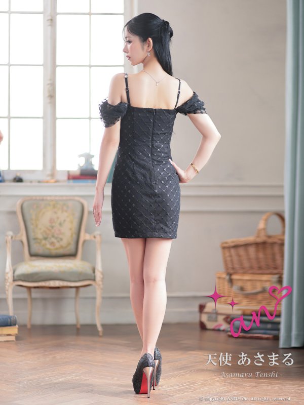 ブラック モデル:あさまる 着用サイズ:Sサイズ