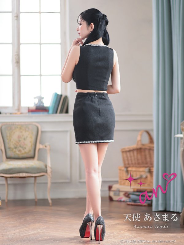 ブラック モデル:あさまる 着用サイズ:Sサイズ