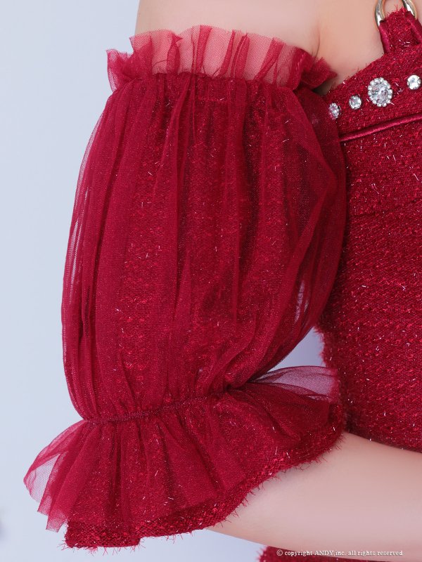 ワインレッド モデル:みゆき 着用サイズ:Sサイズ