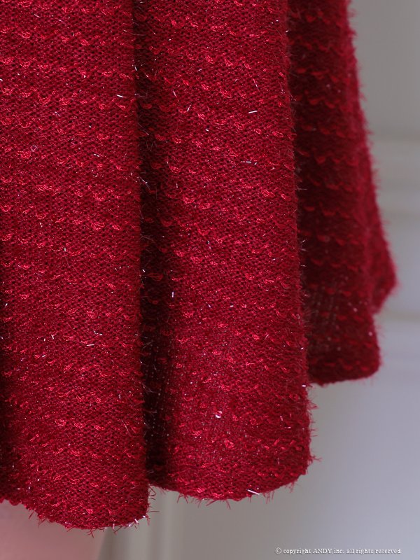 ワインレッド モデル:みゆき 着用サイズ:Sサイズ