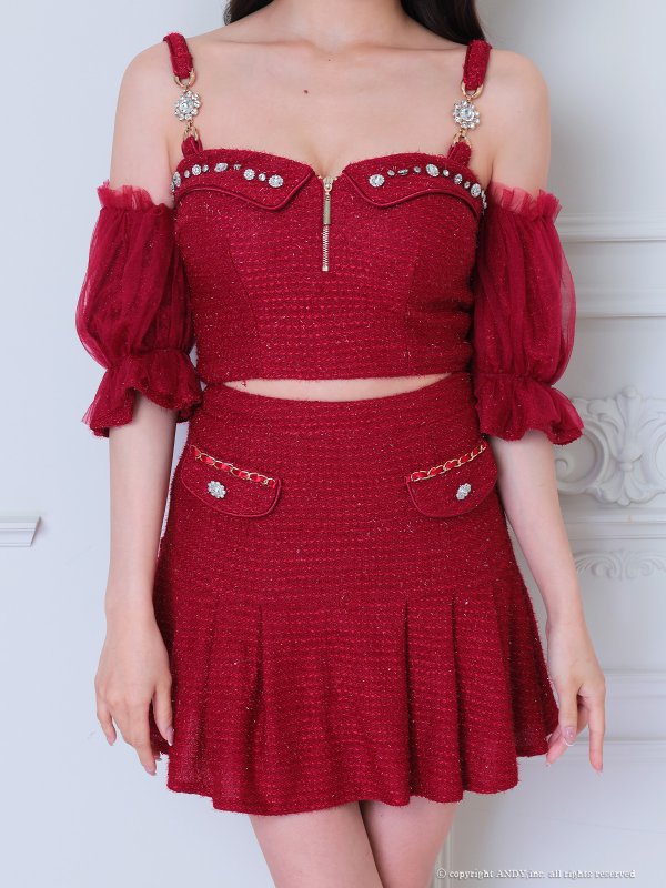 ワインレッド モデル:みゆき 着用サイズ:Sサイズ