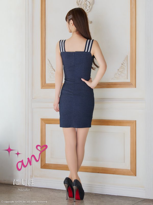 インディゴ モデル：にじほ　身長：160cm　着用サイズ：Sサイズ