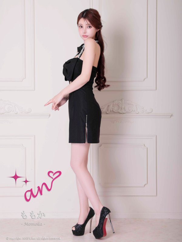 ブラック モデル：ももか　身長：156cm　着用サイズ：Sサイズ