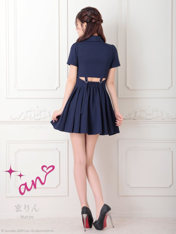 ネイビー　モデル：まりん　着用サイズ：Sサイズ