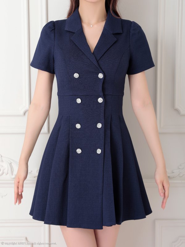 ネイビー　モデル：まりん　着用サイズ：Sサイズ