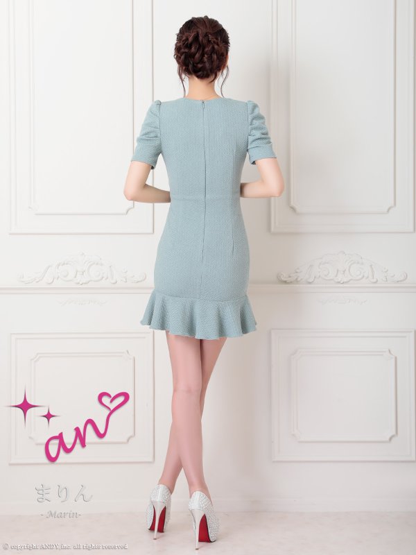 ミント　モデル：まりん　着用サイズ：Sサイズ