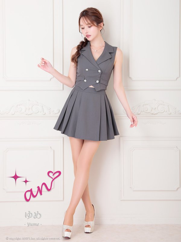 グレー モデル：ゆめ　身長：160cm　着用サイズ：Sサイズ