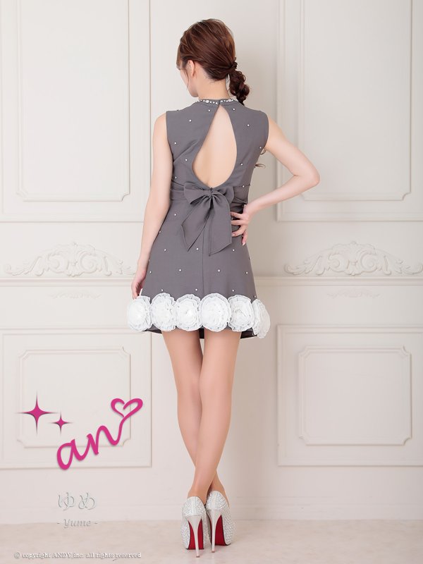 グレー モデル：ゆめ　身長：160cm　着用サイズ：Sサイズ