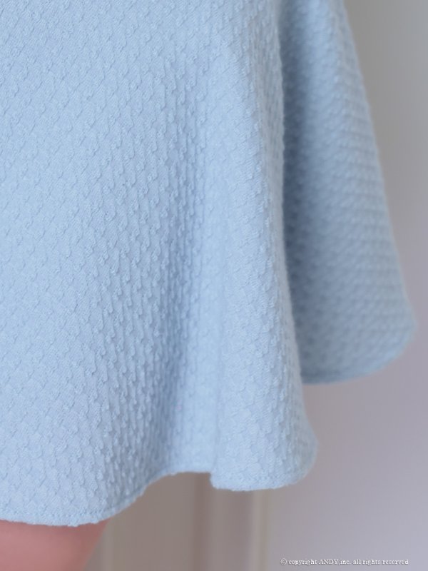 ブルー モデル：さき　着用サイズ：Sサイズ