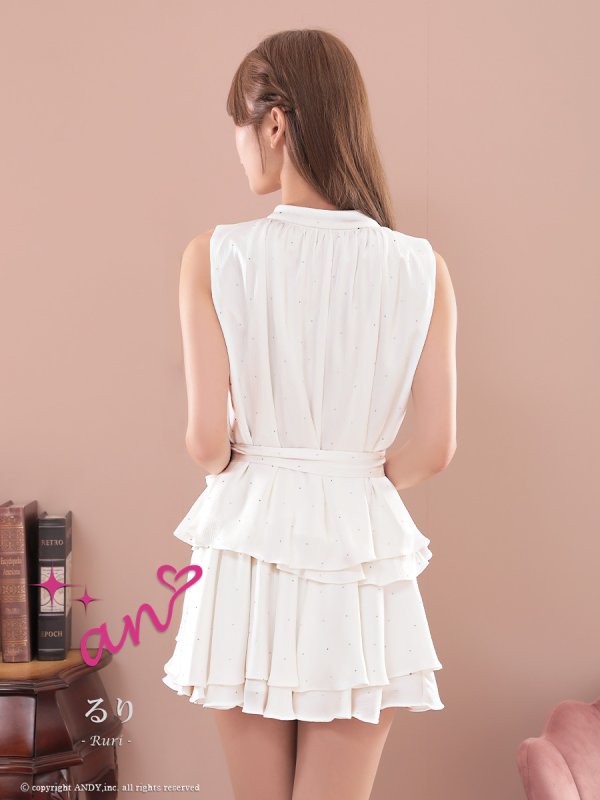 ホワイト モデル：るりぴ　身長：165cm　着用サイズ：Sサイズ