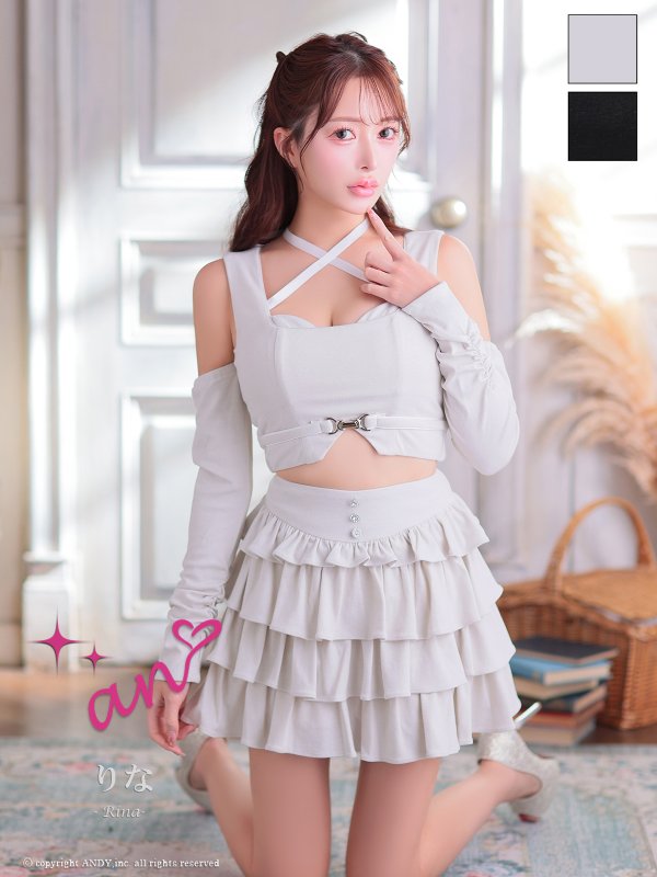 グレージュ モデル：りな　身長：160cm　着用サイズ：Sサイズ